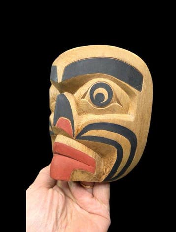 Original wood totem and Owl-shaped xwe-xwe mask carved and 3