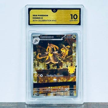 Pokémon Graded card - Kommo-o 143 - 30th Anniversary –, Nieuw