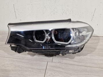 BMW 5 G30 G31 F90 linker LED koplamp 8499111, Verzenden, Gebruikt