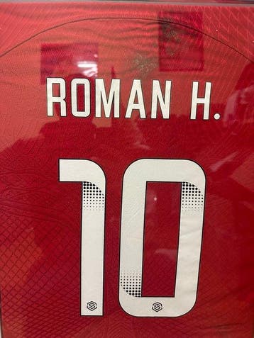 Liverpool - porté lors dun match et signé - Sophie Roman