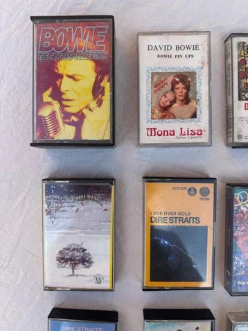 David Bowie, Dire Straits, Paul McCartney, Simply Red, John