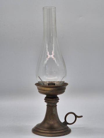 Olielamp - Antieke olielamp / petroleumlamp – messing en