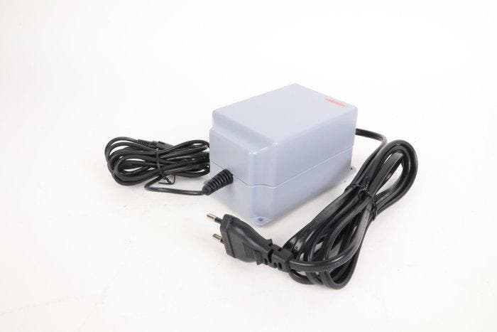 Märklin 1, H0 - 60061 - Omvormer (1) - Transformator 60VA, Hobby & Loisirs créatifs, Trains miniatures | HO