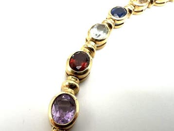 Collier - 18 carats Or jaune - 23.10ct. tw. Pierres