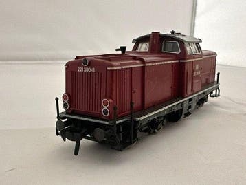 Fleischmann H0 - 4230 - Locomotive diesel (1) - BR 212 dans, Nieuw