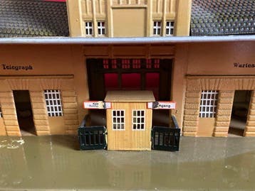 Märklin - Blikken speelgoed - Grossstadtbahnhof der kleine