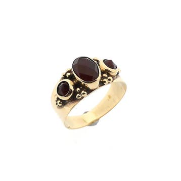 Vintage gouden ring met granaat, Handtassen en Accessoires, Ringen, Gebruikt, Ophalen of Verzenden, Kleiner dan 17, Met edelsteen
