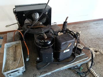 Lunite AE4470Z-FZ Koelmotor – 1,13kW – R449A, Zakelijke goederen