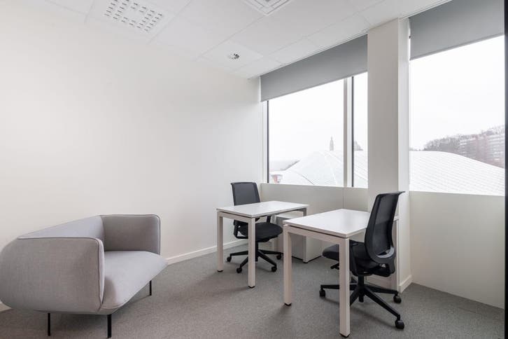 Espace de coworking à Guillemins, Zakelijke goederen, Bedrijfs Onroerend goed