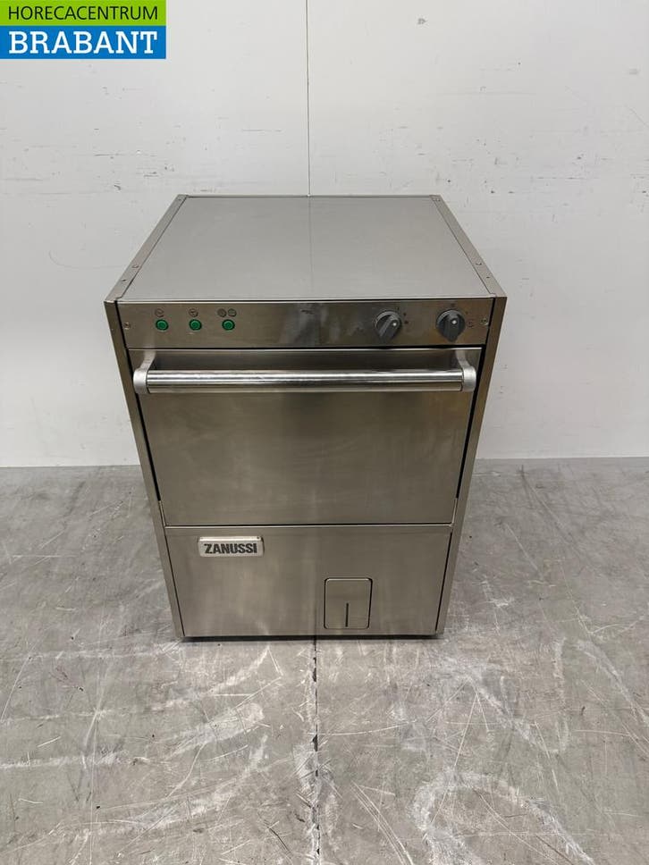 Lave-vaisselle Zanussi LS 62 en acier inoxydable, 400 V,, Articles professionnels, Horeca | Équipement de cuisine, Envoi
