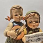 Goebel - Figurine - Hummel #336 - Close Harmony - TMK6 -