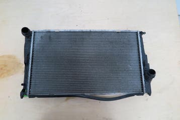 waterkoeler BMW E90 E87 E81 M47 2.0D, Verzenden, Gebruikt