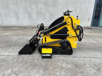 Veiling: Rupsschranklader Delano T360 Benzine 2026 Nieuw, Ophalen