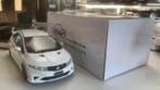 Otto Mobile 1:18 - Voiture miniature - Honda Civic Type R
