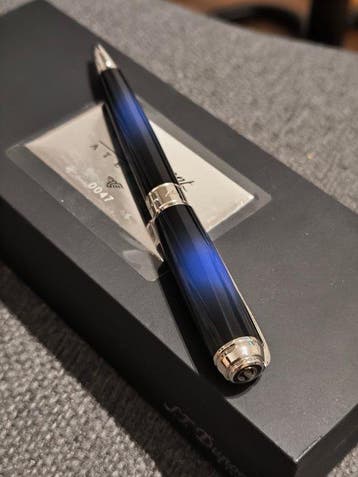 S.T. Dupont, St Dupont stylo bille neuf atelier bleu corps, Collections