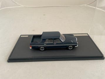 Matrix 1:43 - Modelauto - Mercedes W115 Pick-up, Nieuw