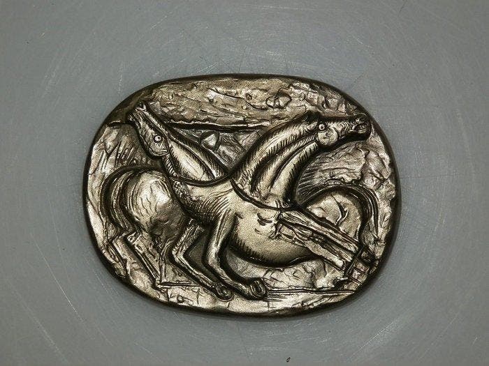 Bruno Cassinari - Beeld, scultura cavalli senza prezzo di, Antiek en Kunst, Curiosa en Brocante