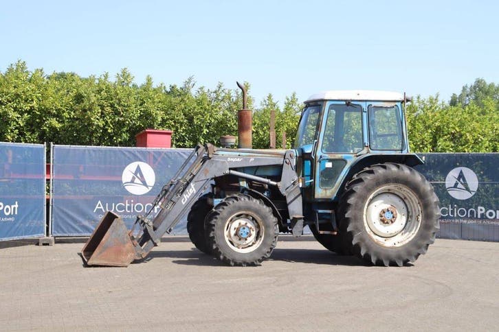 Veiling: Tractor Ford 7700 Diesel 1978 met voorlader (Marge), Zakelijke goederen, Landbouw | Tractoren, Ophalen
