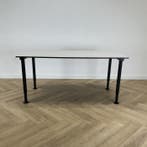Gispen verstelbaar bureau / tafel 160x80 cm, grijs - zwart, In hoogte verstelbaar, Gebruikt