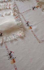 Nappe (13) - 80 cm - 80 cm - Broderie au point de croix