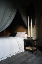 GEEN RESERVEPRIJS - Prachtig paar grote zwaardvisrostra op