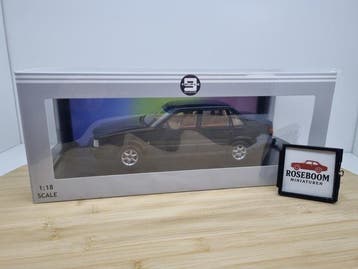 Triple9 1:18 - Modelauto - Volvo 850 Pacific Green (1993), Nieuw