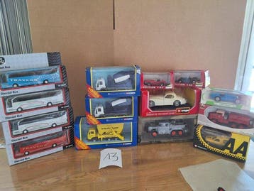 Corgi, Bburago, Revell, Die Cast diverse - Modelauto (14) -