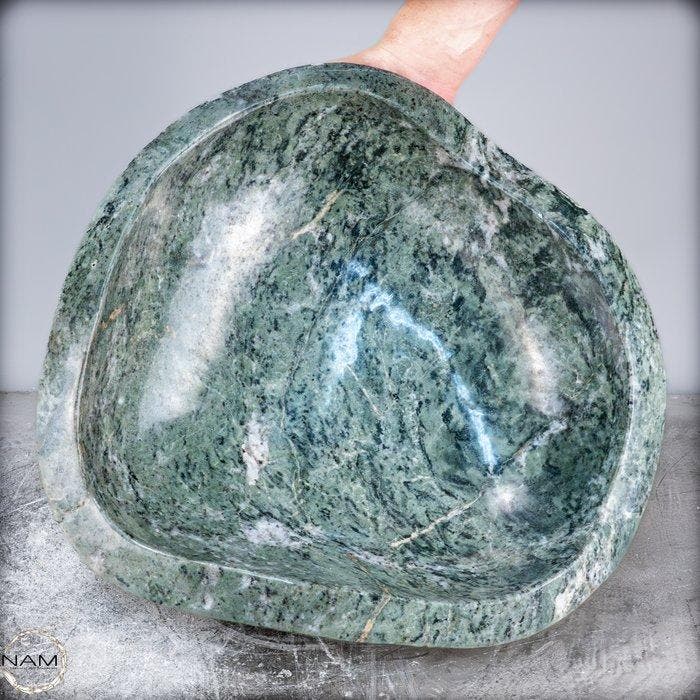 Natuurlijk zeldzame nephriet jade kom kom- 25901.99 g, Verzamelen, Mineralen en Fossielen