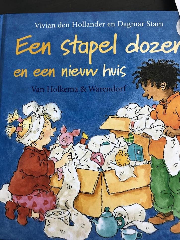 Een stapel dozen en een nieuw huis 9789000350728, Boeken, Literatuur, Gelezen, Verzenden
