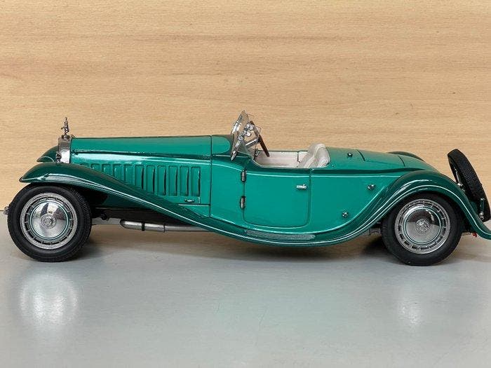 Franklin Mint 1:24 - Model sportwagen - Bugatti Type Royale, Hobby & Loisirs créatifs, Voitures miniatures | 1:5 à 1:12