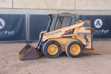 Veiling: Schranklader Mustang 2041 Diesel 34kW 2012, Zakelijke goederen, Machines en Bouw | Kranen en Graafmachines, Ophalen