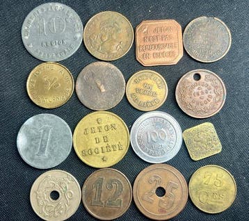 Frankrijk, België. Lot de 16 jetons anciens et monnaies de