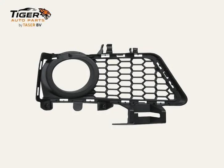 BMW F30 F31 M-Tech rooster rechts met mistlamp opening, Auto-onderdelen, Carrosserie, Nieuw, BMW, Voor, Rechts, Bumper