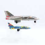 TN, en andere, Japan - Modelvliegtuig (2) - Straaljager