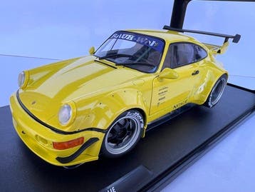 Solido 1:18 - Modelauto - Porsche 911 (964) RWB Natalie 2023