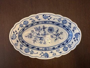 Ernst Teichert Meissen - Schaal - ovale - Porselein
