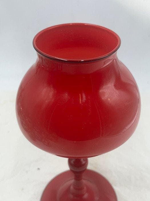 Livio Campanella - Vaas - Muranoglas - Vuurrood kelk, Antiek en Kunst, Antiek | Glaswerk en Kristal