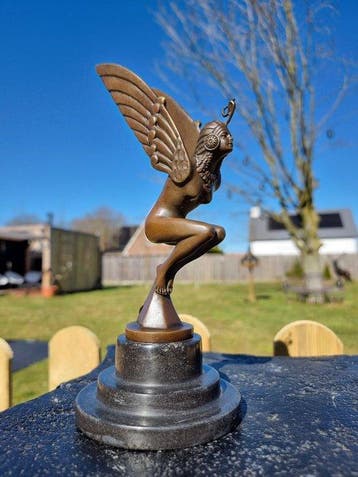 Statue, Bronze: Winged Lady Car Mascot - 24.5 cm - Bronze,