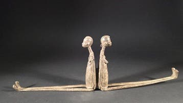 Bronzen paar in Giacometti-stijl - Dogon - Mali
