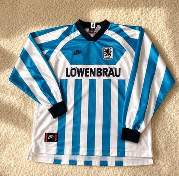 1860 München - Maillot de foot, Verzamelen, Overige Verzamelen, Nieuw