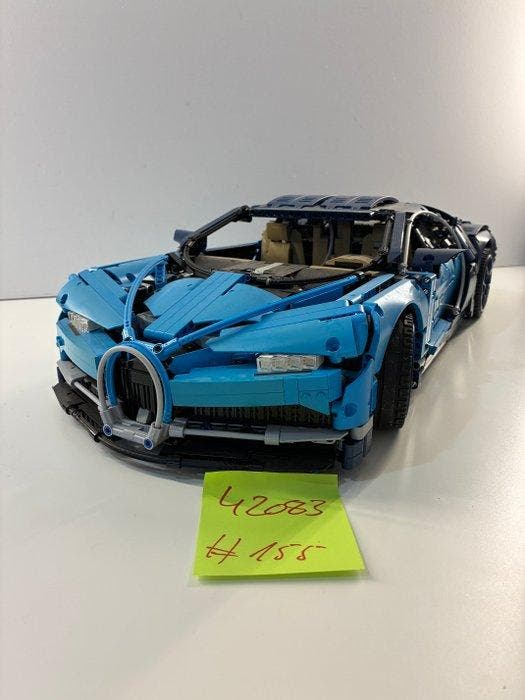 Lego Set - 42083 - Technic - BUGATTI CHIRON - GOOD CONDITION, Kinderen en Baby's, Speelgoed | Duplo en Lego
