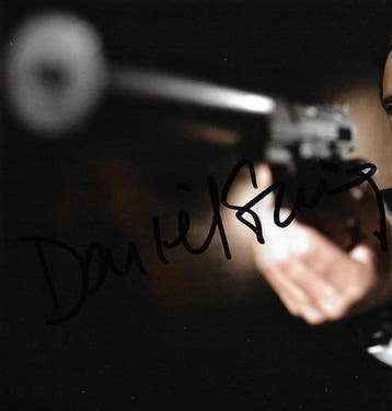 Daniel Craig - Autographed Photo Casino Royale full name