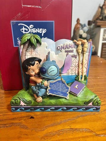 Enesco, Disney Traditions - Beeldje - Ohana means family, Collections, Disney