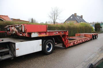 Veiling: Semi-Dieplader Nooteboom EURO-48-03 2001