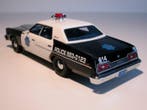 Matrix 1:43 - Voiture miniature - 1975 Ford Custom Police