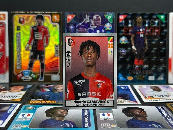 Panini - Eduardo Camavinga Rookie #424 + 14 Stickers & Cards, Verzamelen, Stickers
