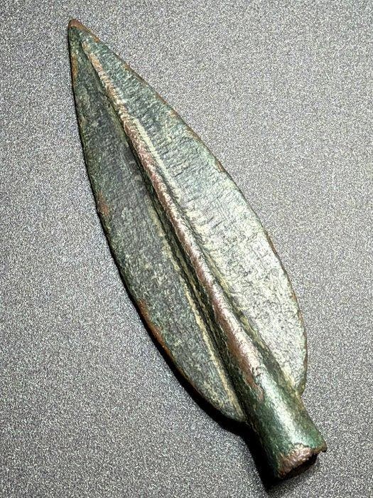 Grec ancien, hellénistique Bronze Pointe de flèche à douille, Antiek en Kunst, Antiek | Overige Antiek
