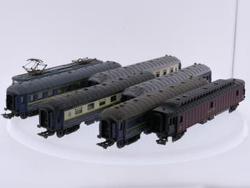Schaal H0 Jouef 833 elektrische locomotief BB9201 met Pul..., Gebruikt, Jouef, Ophalen of Verzenden, Gelijkstroom