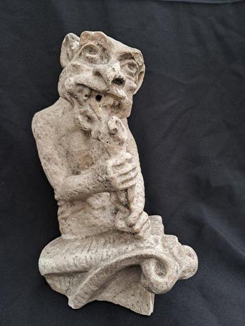 Statuette, Cargoyle - 26 cm - Pierre, Composite - 1950