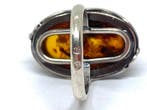 Vintage Baltische barnsteenring • Sterling Zilver 925 •, Antiek en Kunst